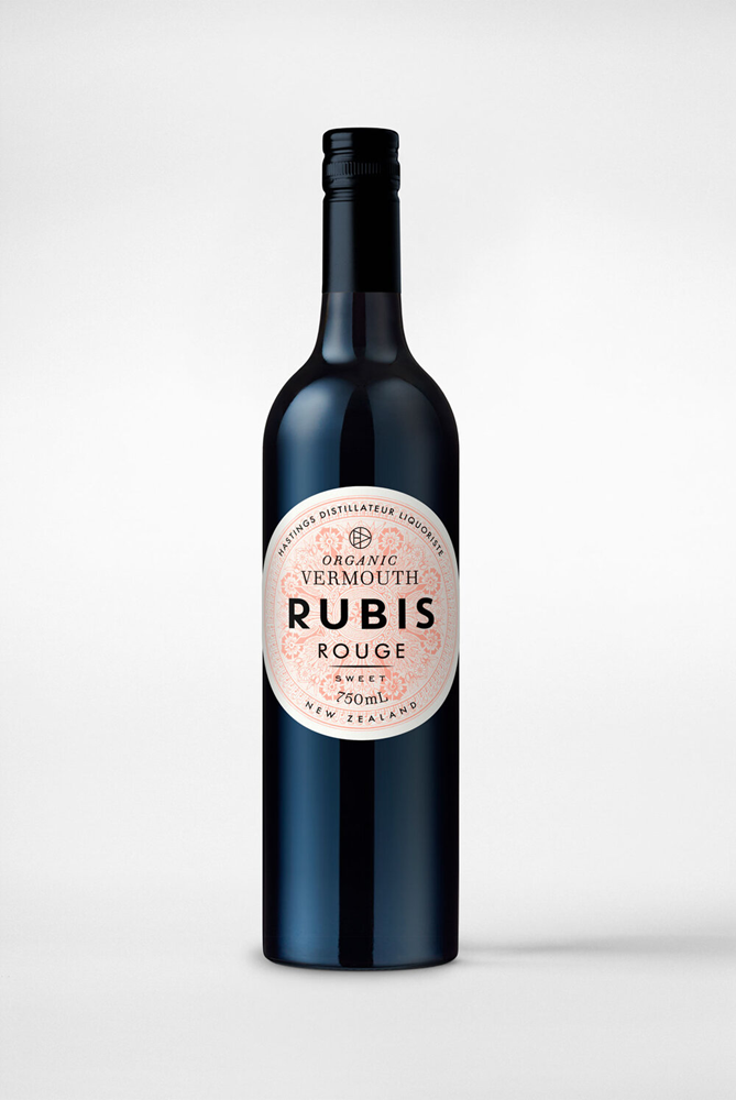 Hastings Distillers - Rubis Rouge - Sweet Vermouth 17% 750ml